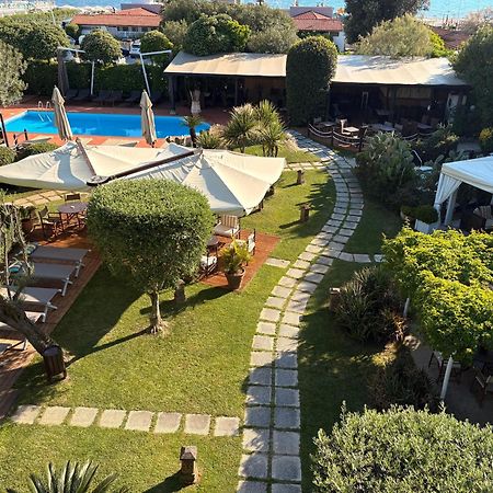 Hotel Atlantic Marina Di Carrara Luaran gambar