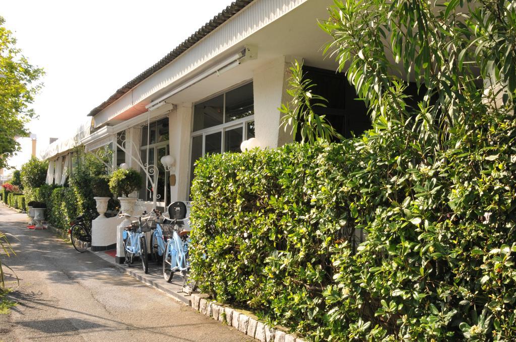 Hotel Atlantic Marina Di Carrara Luaran gambar